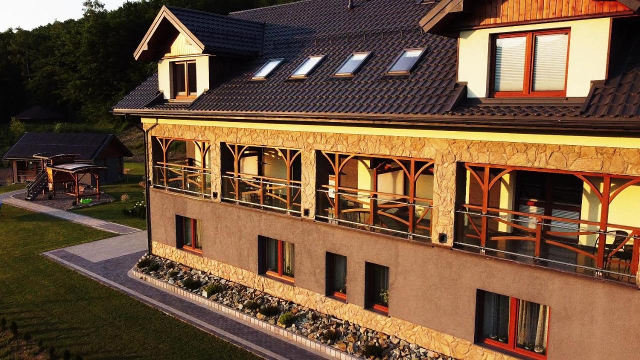 Dobranocka Hotel Malastow Buitenkant foto